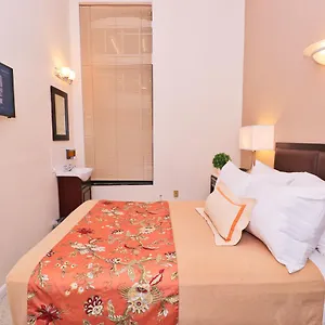 ** Hotel Americana Stati Uniti